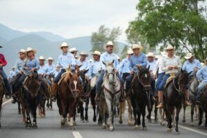 Fortalece rector de la UAT la unidad y las tradiciones en la FMVZ
